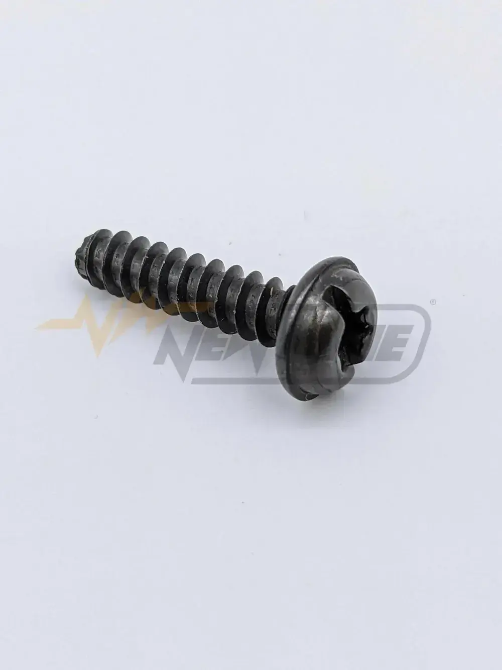04703 Screw ST4.8x19 8800SP M2