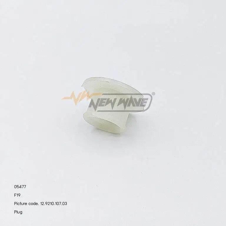 05477 Plug 9800 F19 - GUCUT